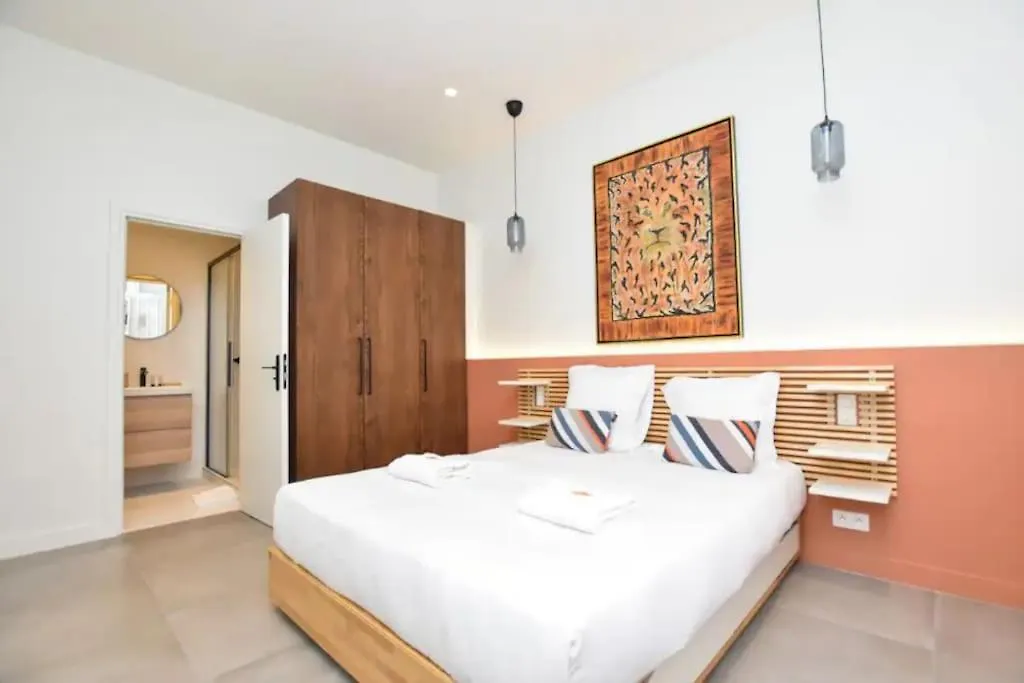 Charming Apartment -3Br/6P-Gare Du Nord/Montmartre Paris 0*,